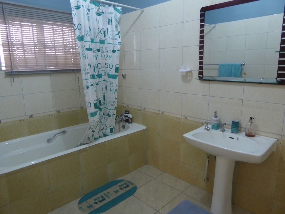 Natwange Backpackers Hostel Лусака Екстериор снимка